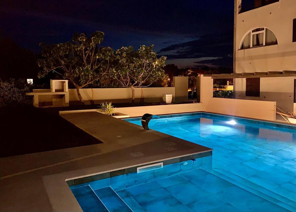 Linc Rooms & Apartments Banjole Exterior foto