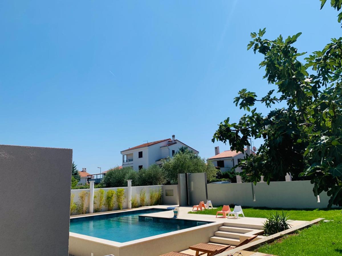 Linc Rooms & Apartments Banjole Exterior foto