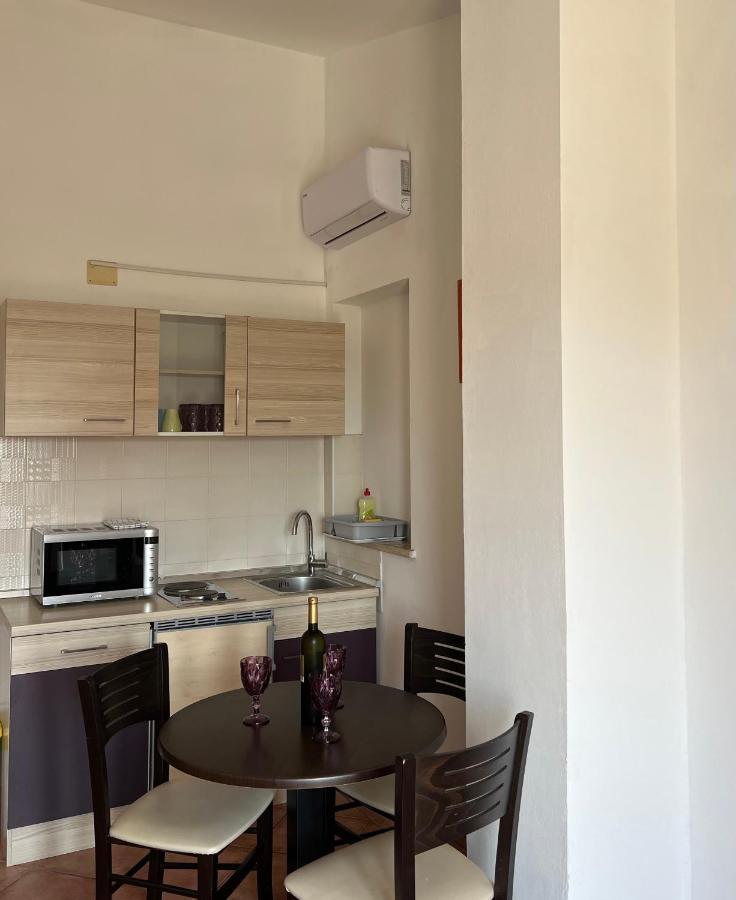 Linc Rooms & Apartments Banjole Exterior foto