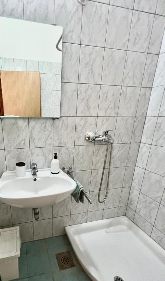 Linc Rooms & Apartments Banjole Exterior foto